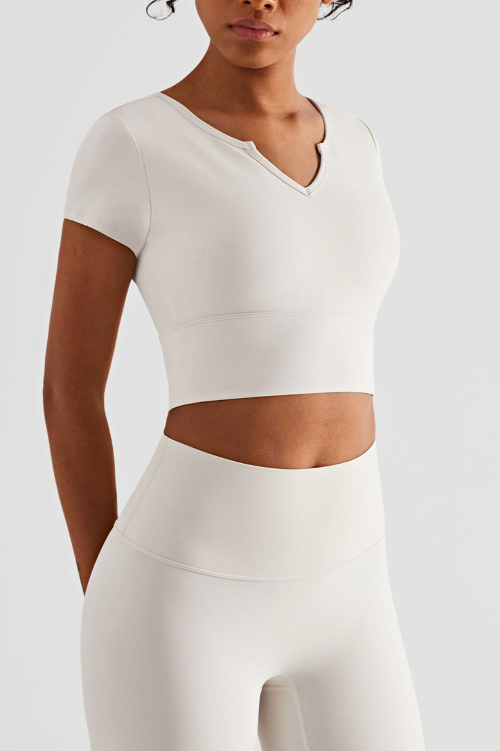 SALUTATION cropped tee - Lamoille Yoga