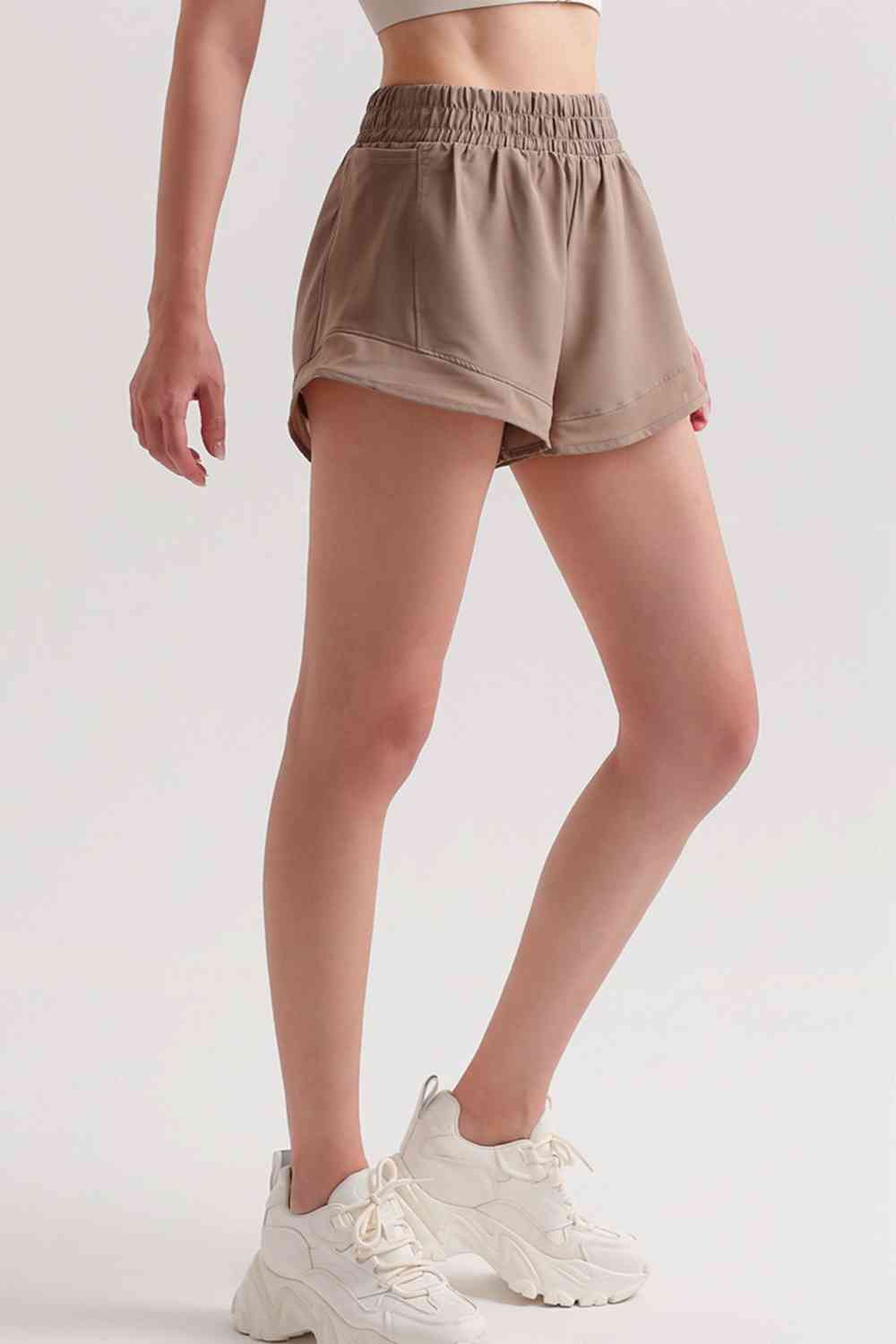 UPHILL essential shorts