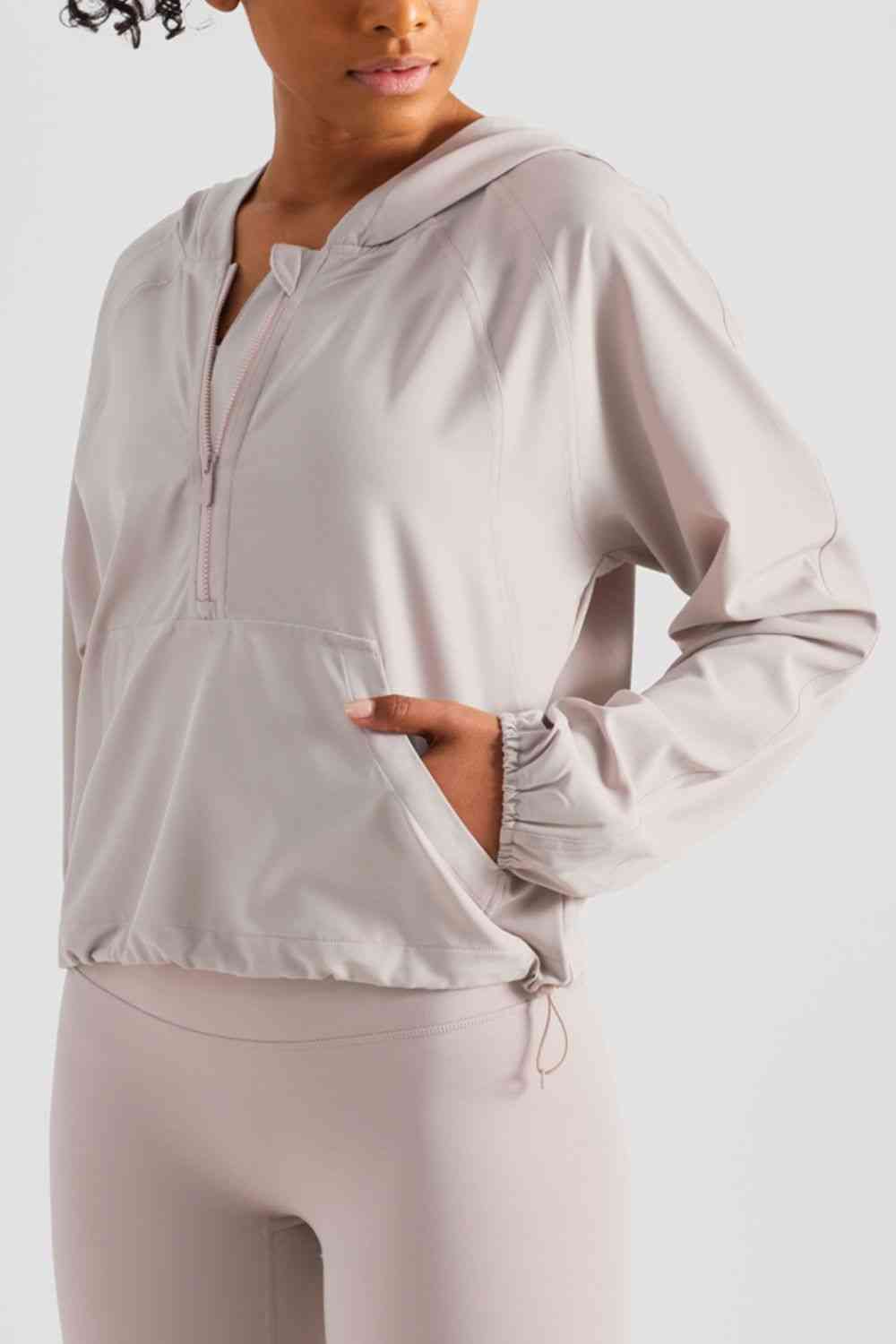 SHAPE ME half-zip