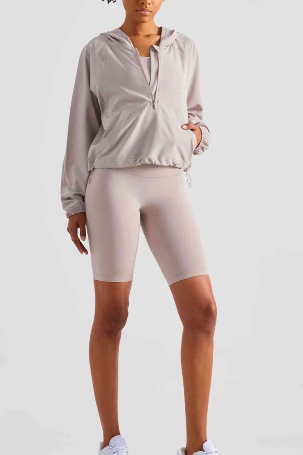 SHAPE ME half-zip