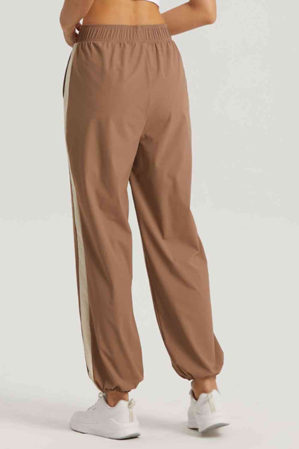 ROAD AHEAD contrast pants