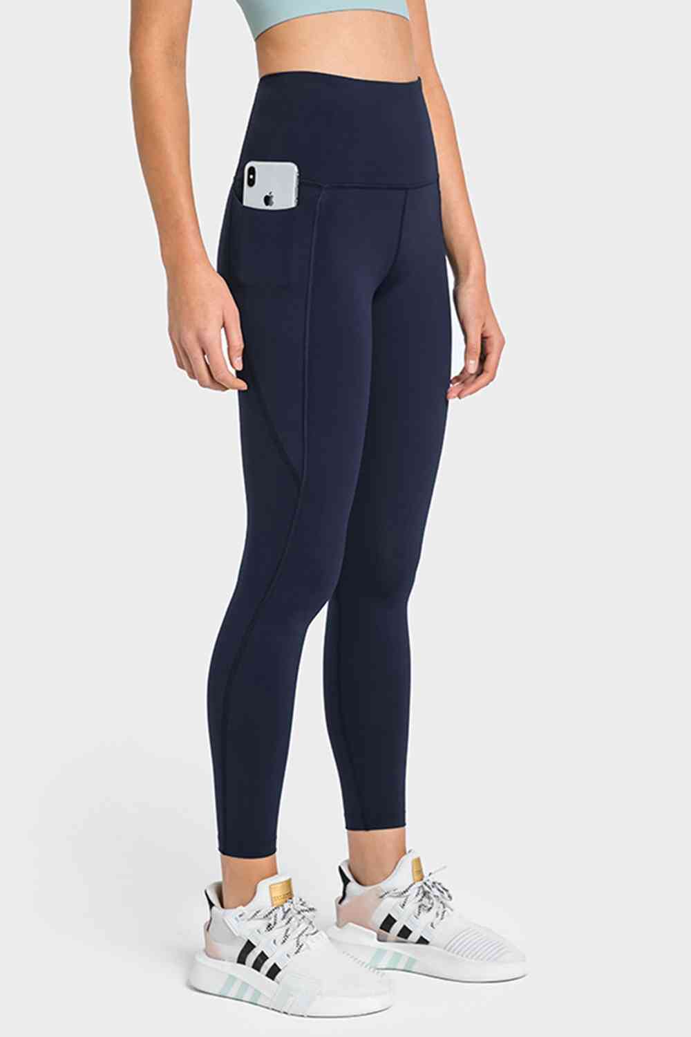 AIRLIFT basics with pockets