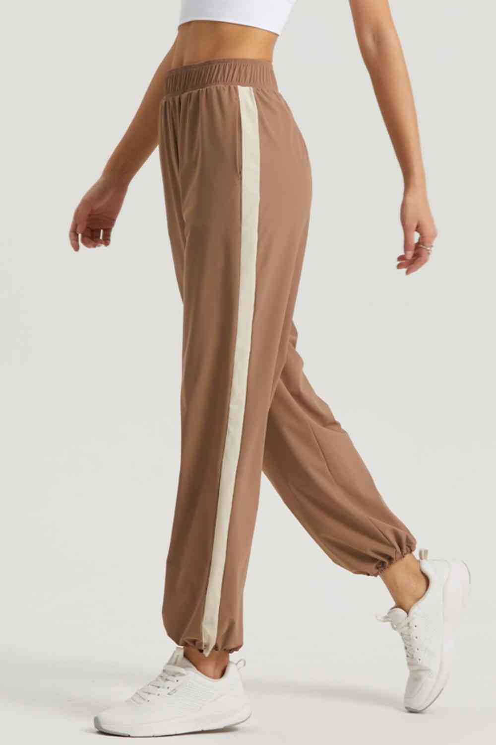 ROAD AHEAD contrast pants