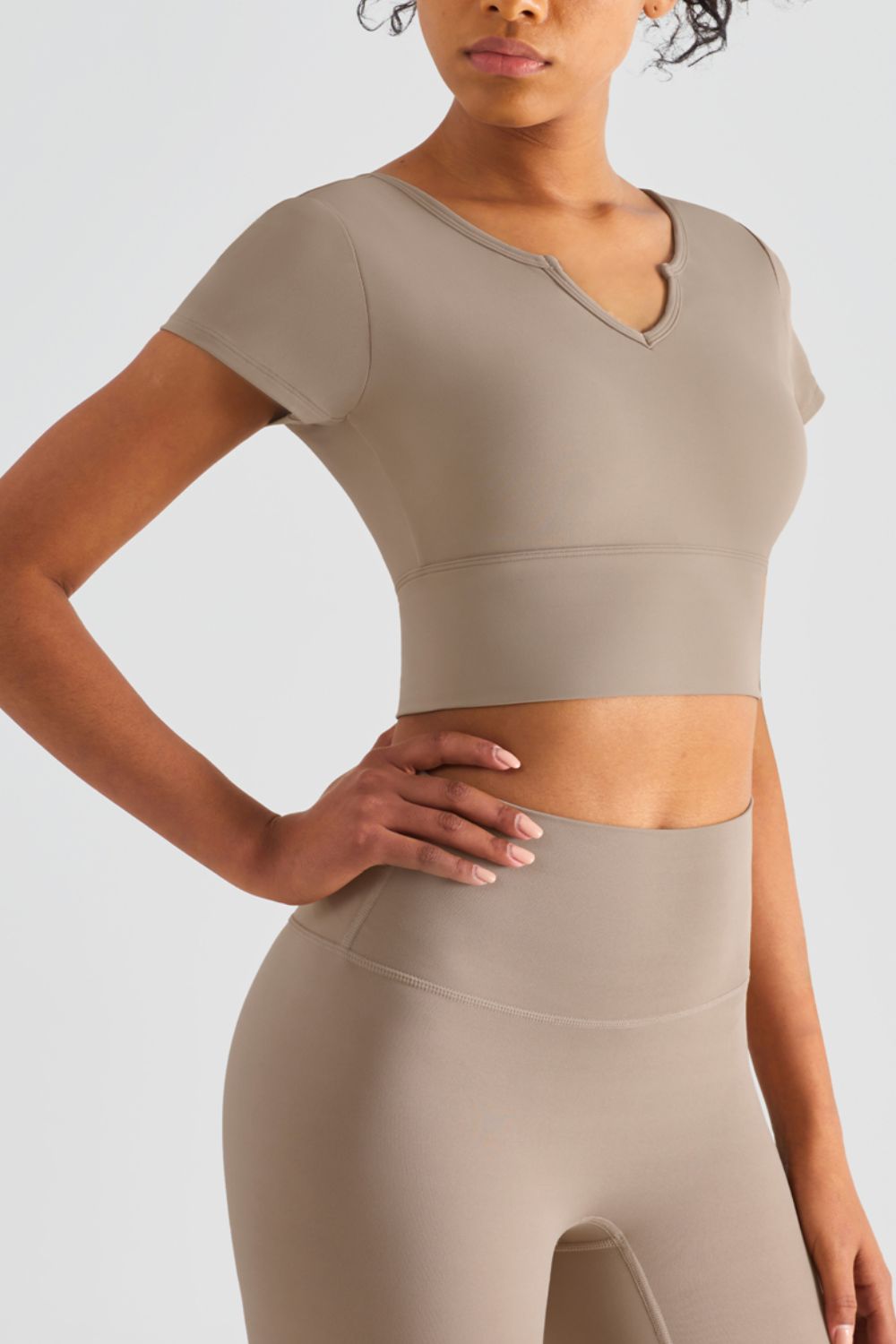 SALUTATION cropped tee - Lamoille Yoga
