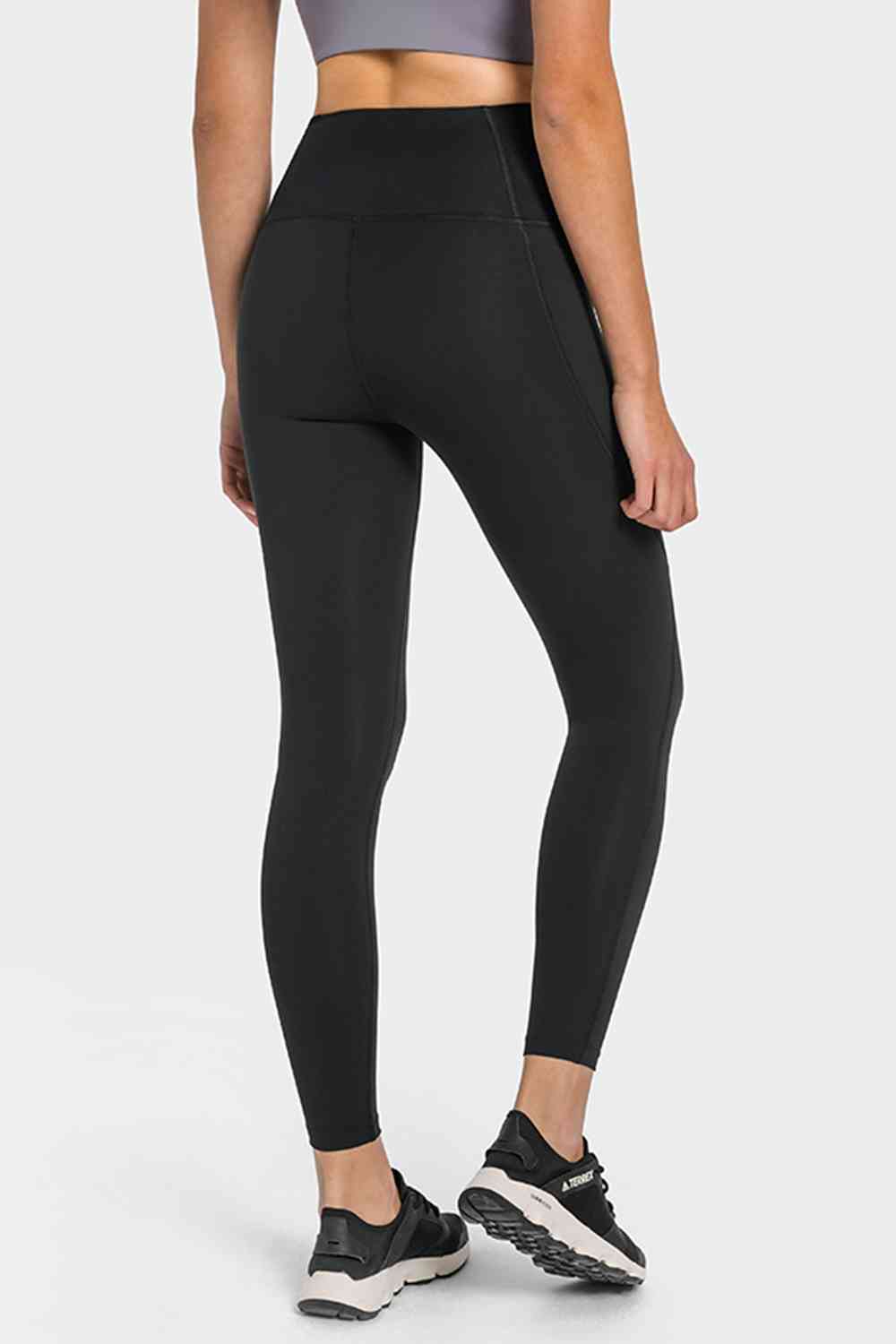 AIRLIFT basics with pockets