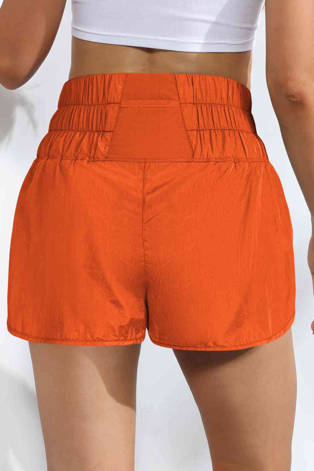 LAILA shorts