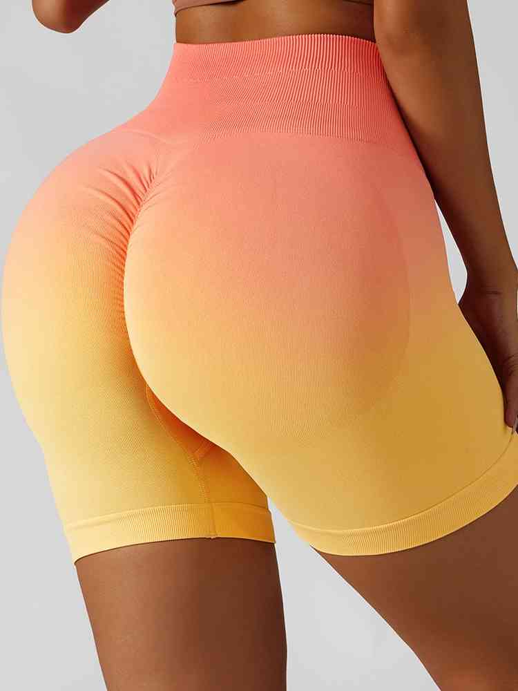 YOU'RE A PEACH gradient shorts