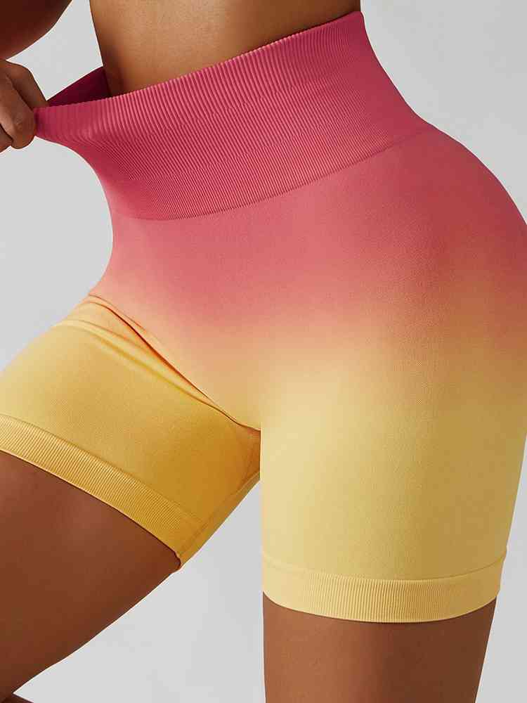 YOU'RE A PEACH gradient shorts