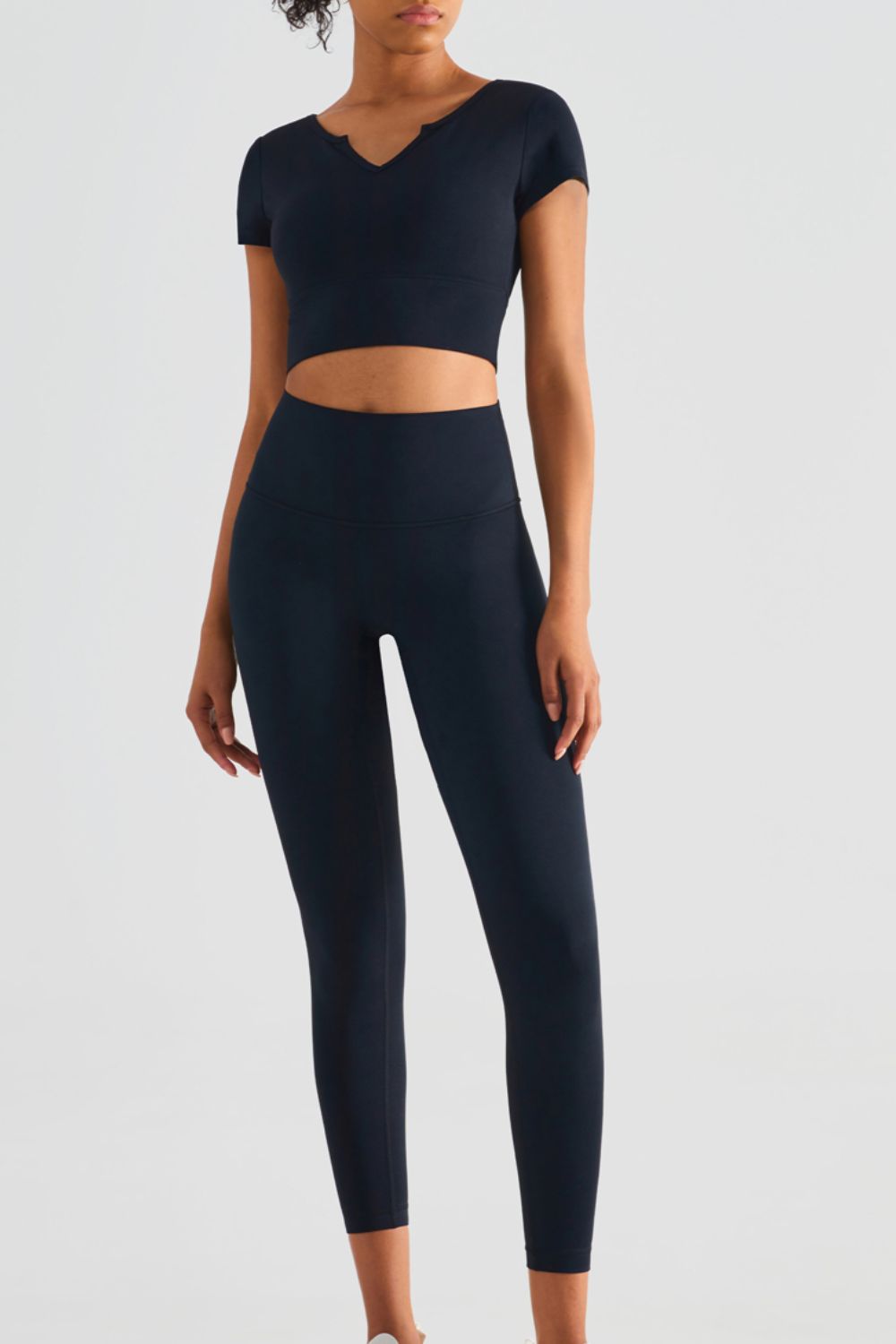 SALUTATION cropped tee - Lamoille Yoga