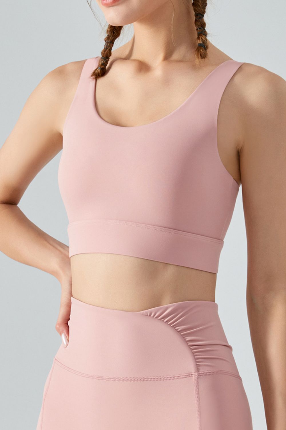 CUT IT OUT twisted bra - Lamoille Yoga