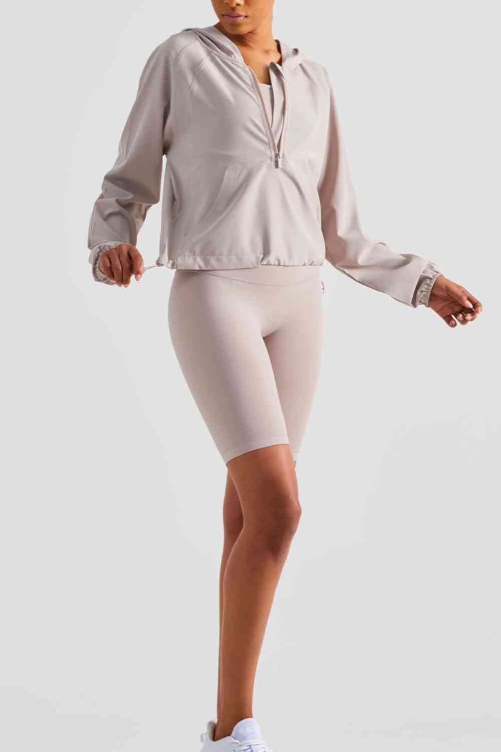 SHAPE ME half-zip