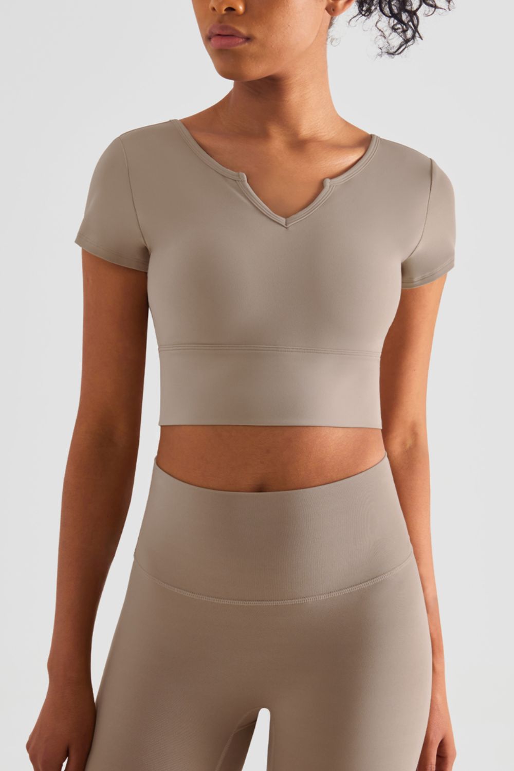 SALUTATION cropped tee - Lamoille Yoga
