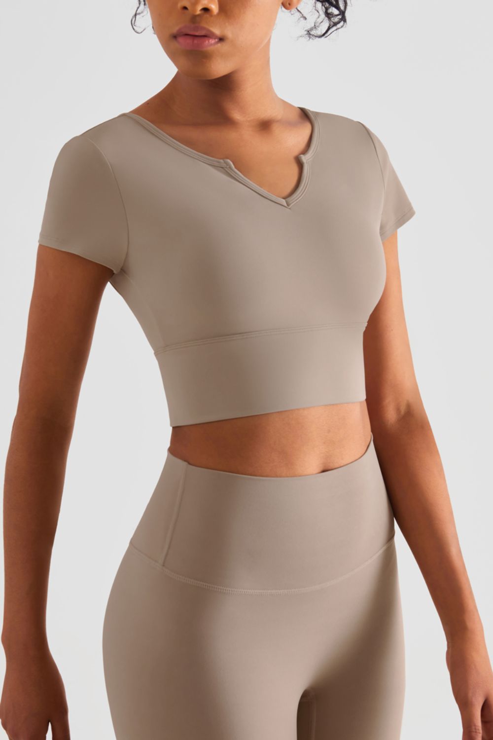 SALUTATION cropped tee - Lamoille Yoga