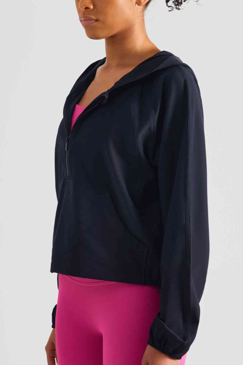 SHAPE ME half-zip