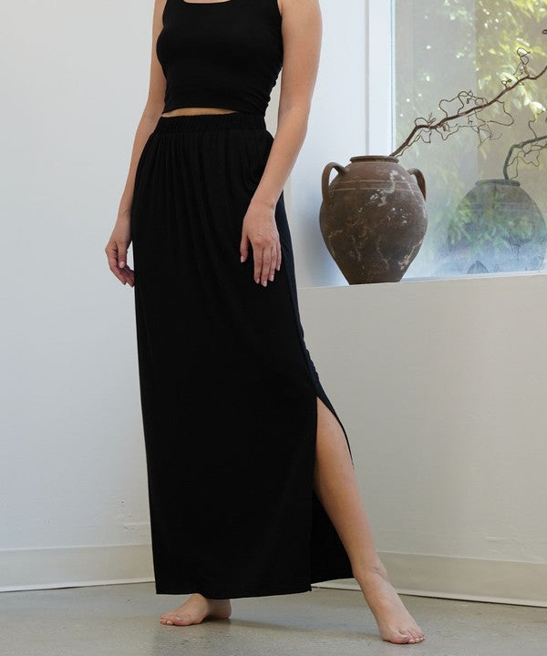 BAMBOO side slit maxi skirt