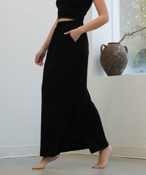 BAMBOO side slit maxi skirt