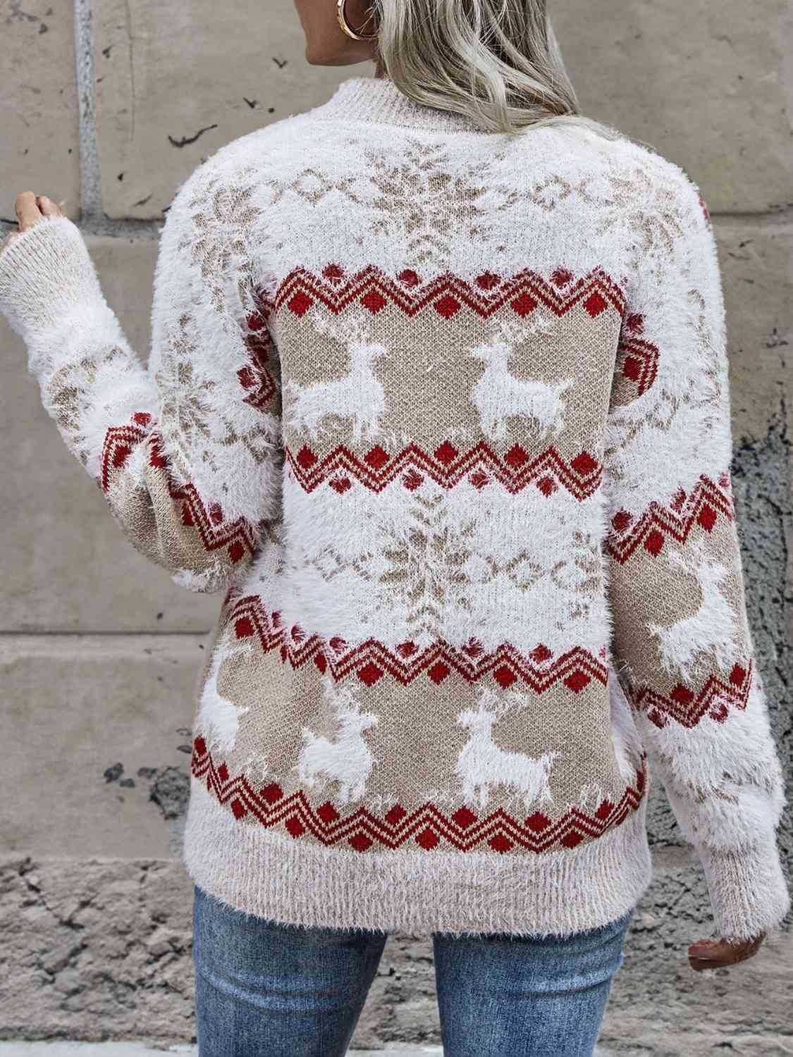 REINDEER & SNOWFLAKES sweater