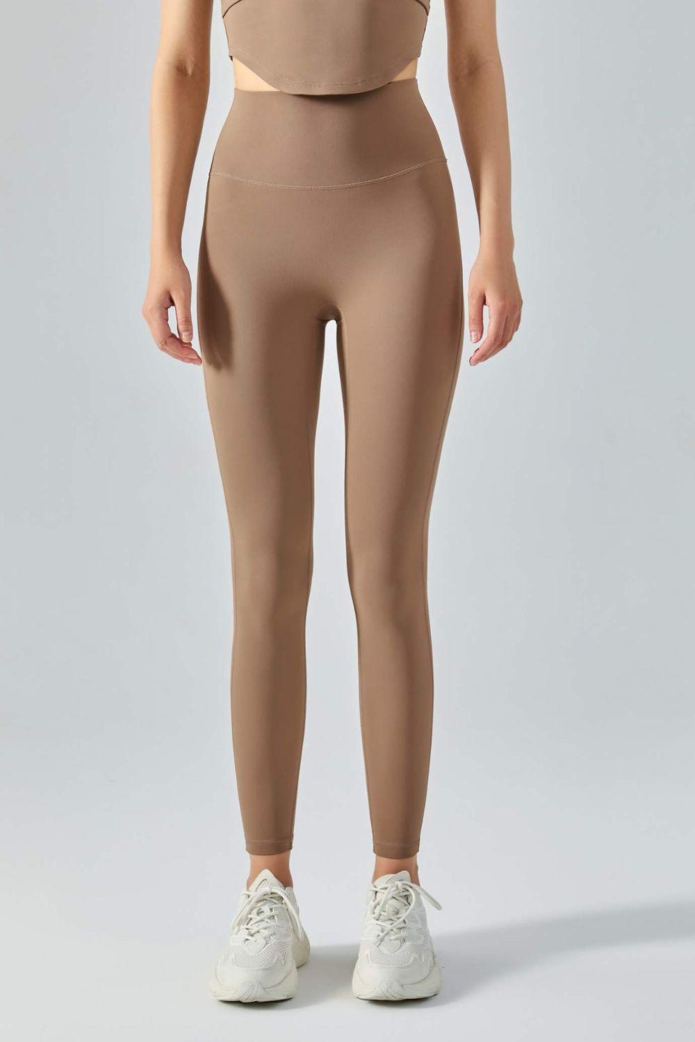 Airlift high-rise leggings in beige - Alo Yoga